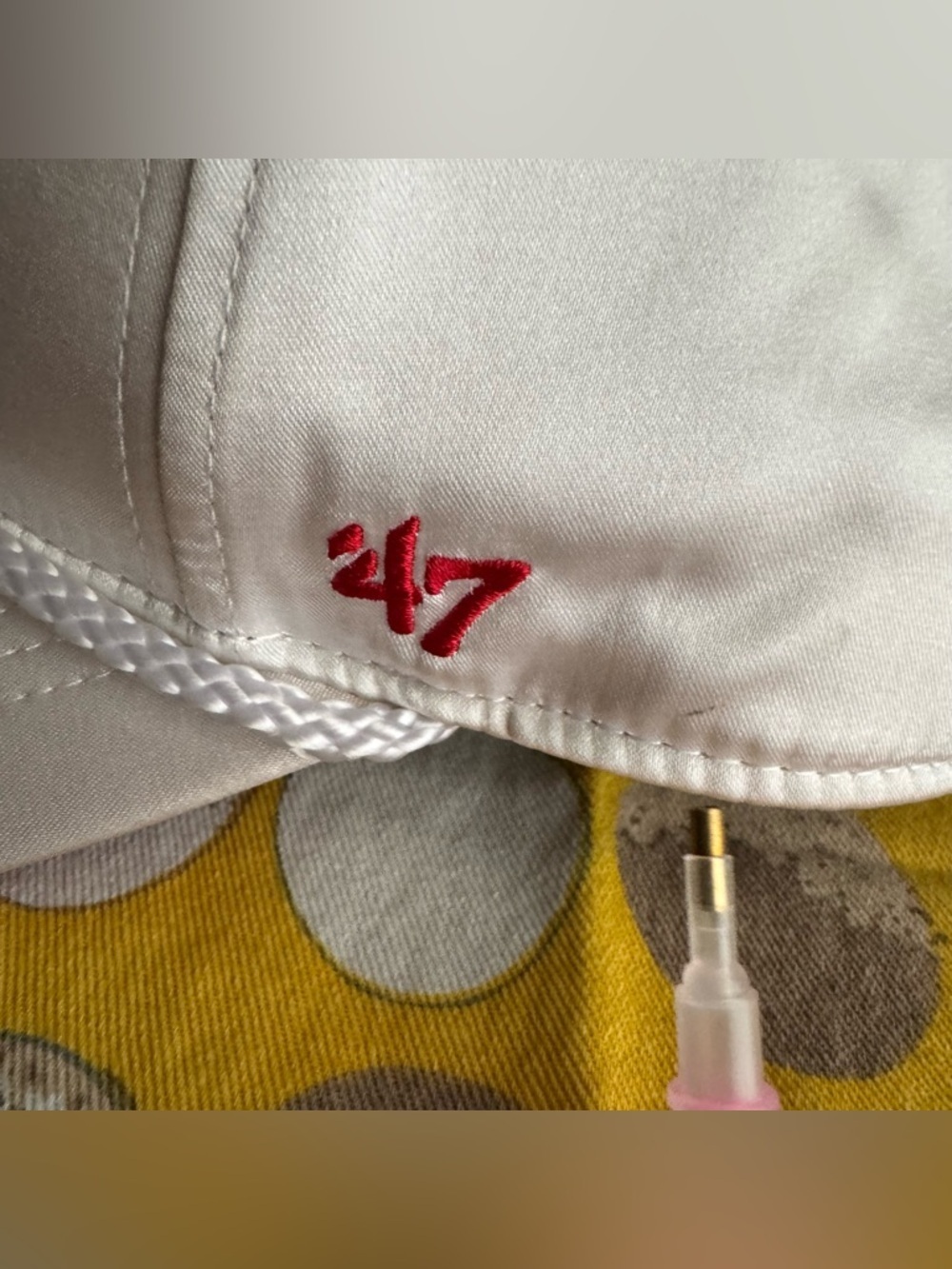47 Brand NWT Chicago Bulls white satin Women’s hat - Picture 11 of 16